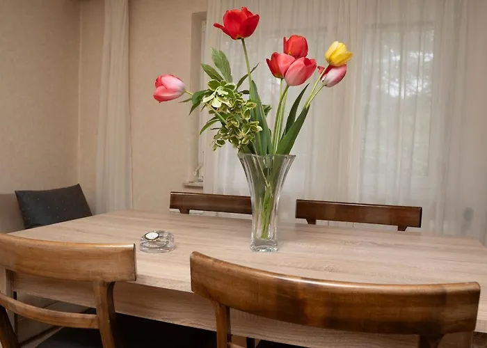 بيت للعطل Haus Mit Garten Nahe U1